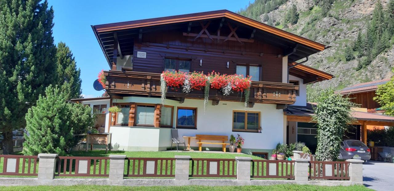 Haus Helene Prantl Apartman Längenfeld Kültér fotó