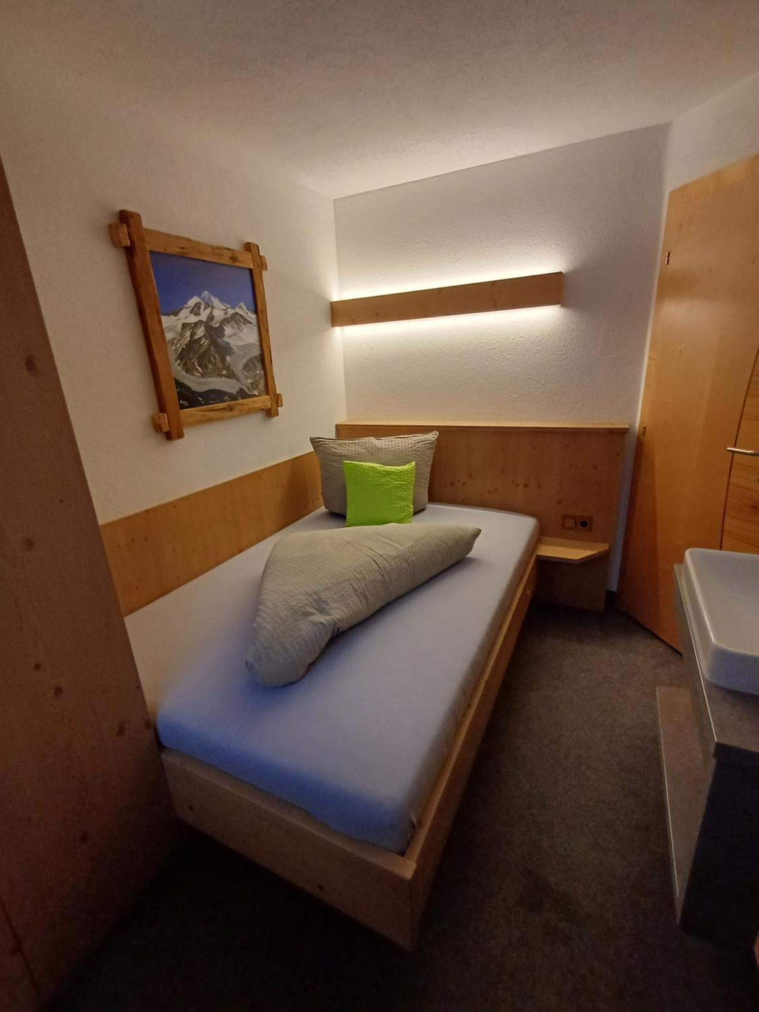 Haus Helene Prantl Apartman Längenfeld Kültér fotó